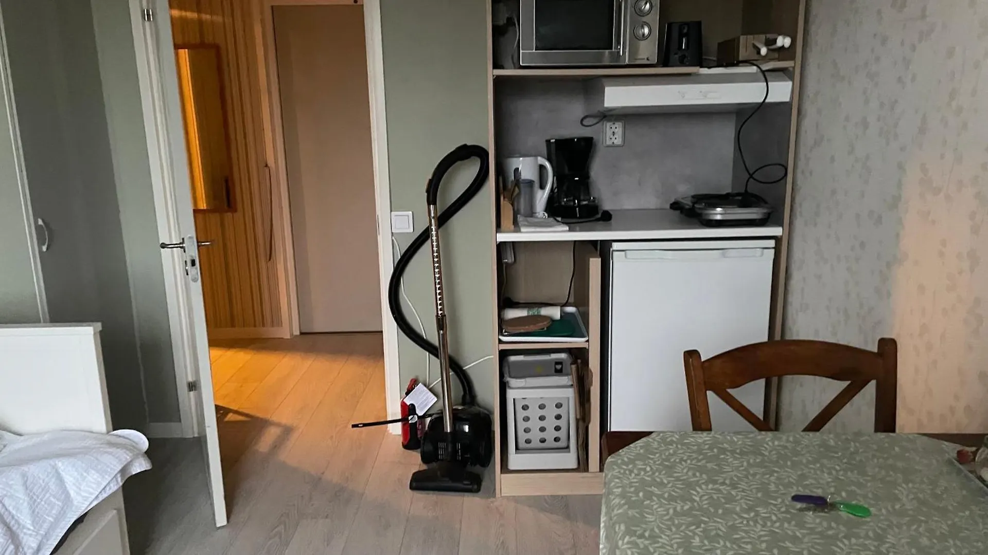 Trollhaettans Krypin Apartment